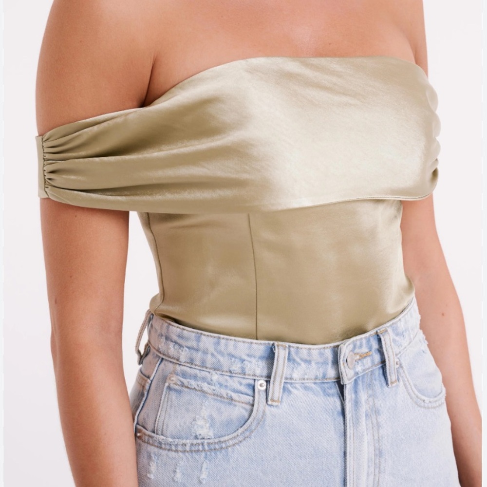 Meshki strapless top